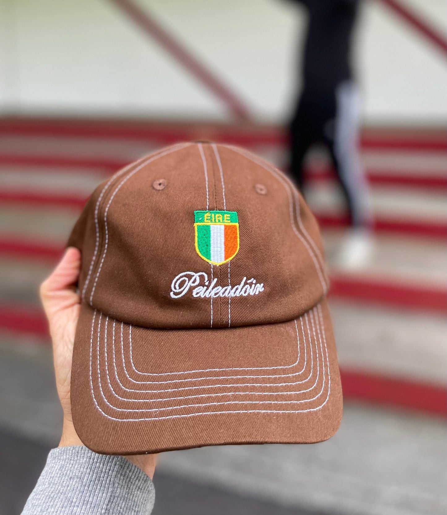 Peileadóir Cap in Brown with Contrast Stitching