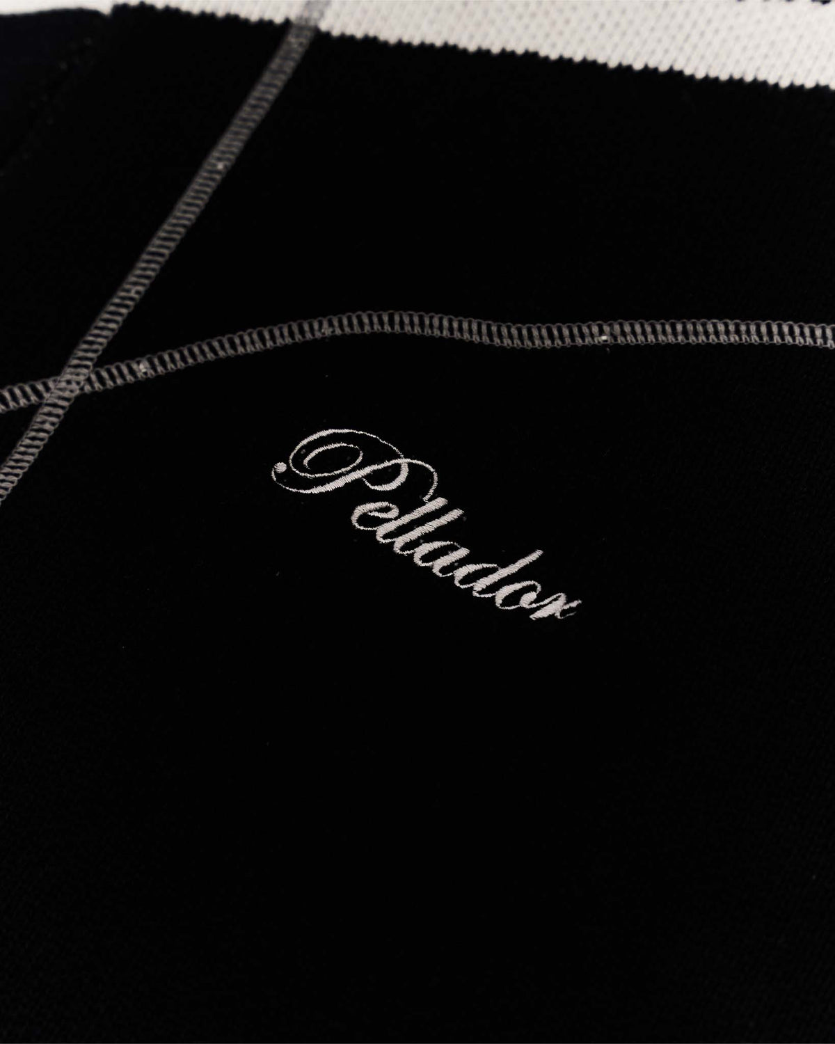 Barthez Knit Black & White
