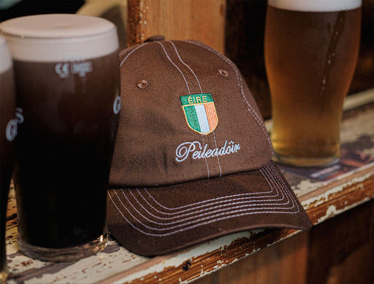 Peileadóir Cap in Brown with Contrast Stitching