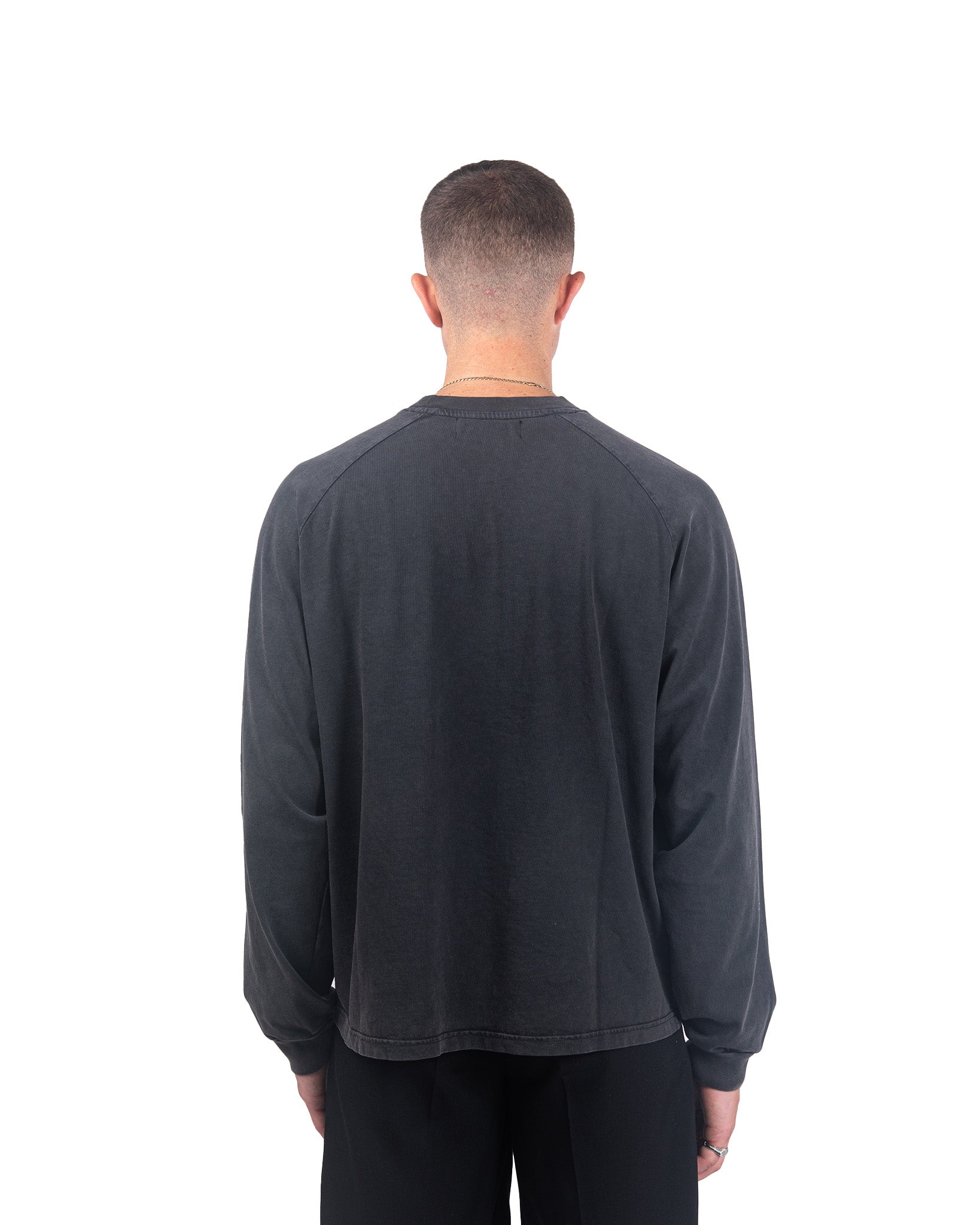 Triskele Appliqué L/S - Washed Black