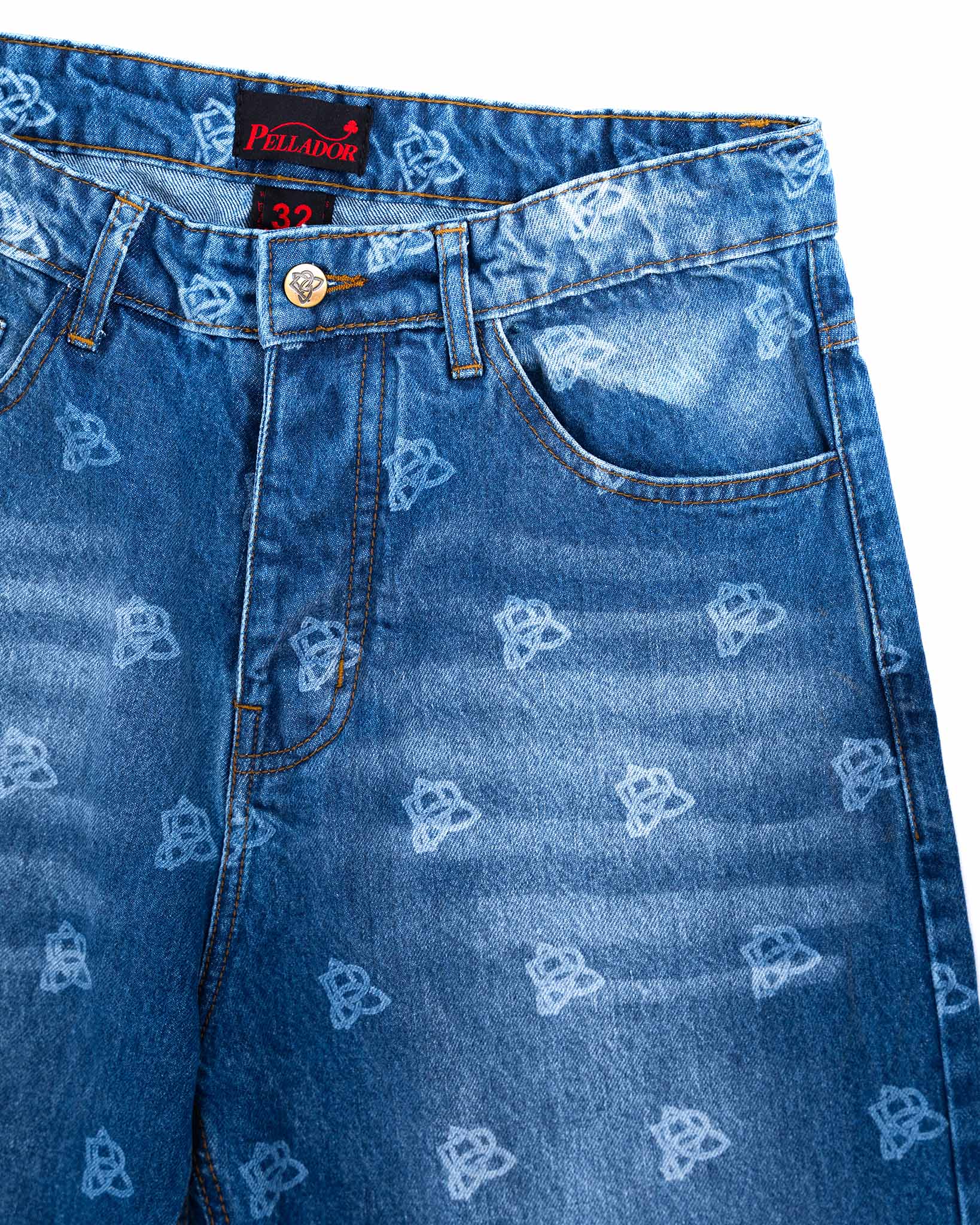 P Knot Logo Engraved Jeans Light Wash